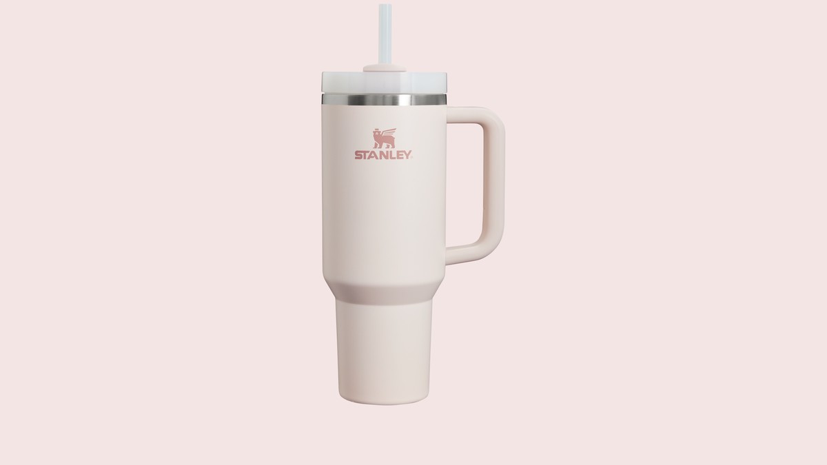 Stanley 40oz Quencher H2.0 tumbler in Rose Quartz 2.0, official product image
