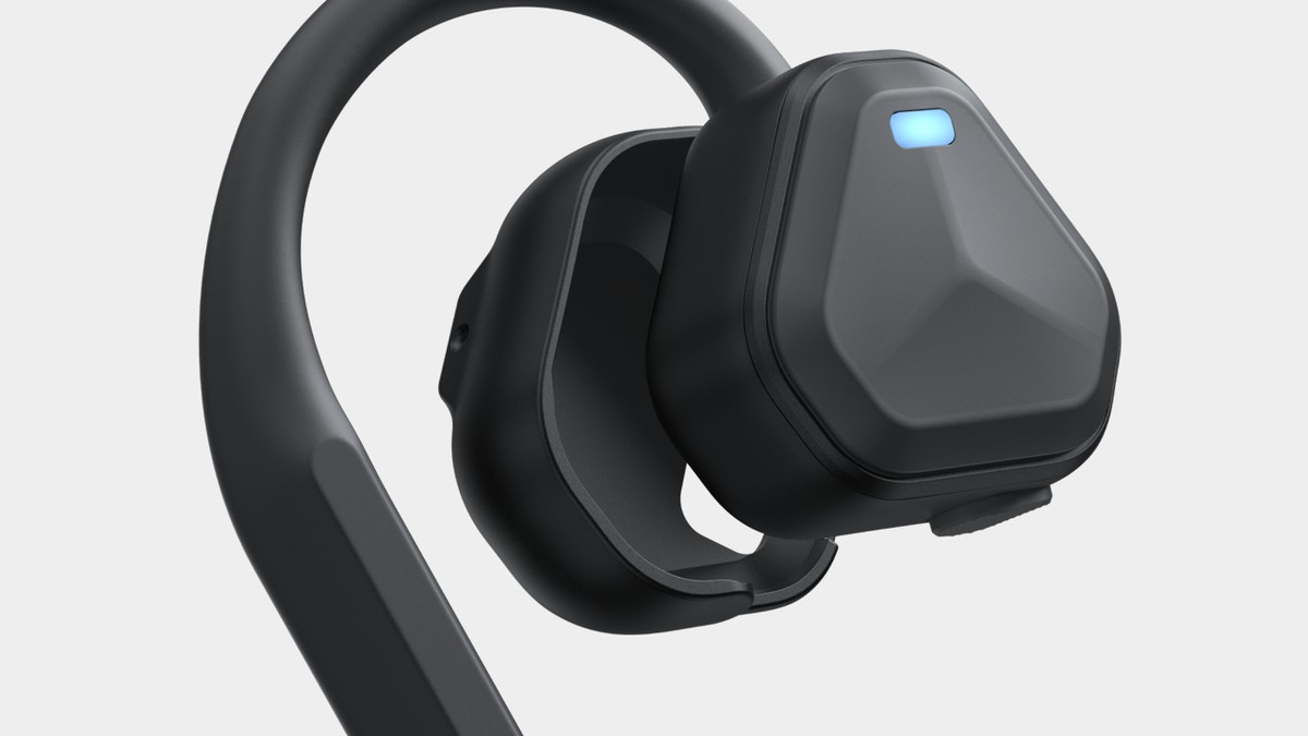 Insta360 POV Head Tracker ear-worn head tracking accessory